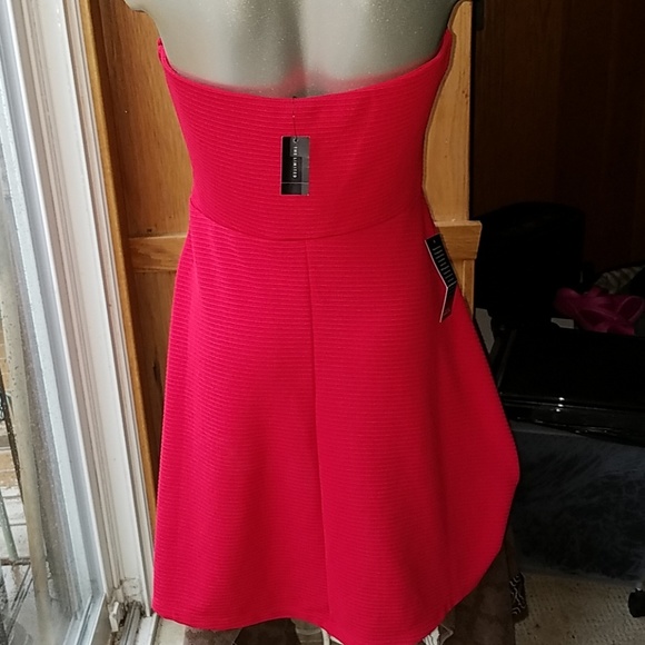 NWT, The Limited Strapless Red Dress - Picture 3 of 8